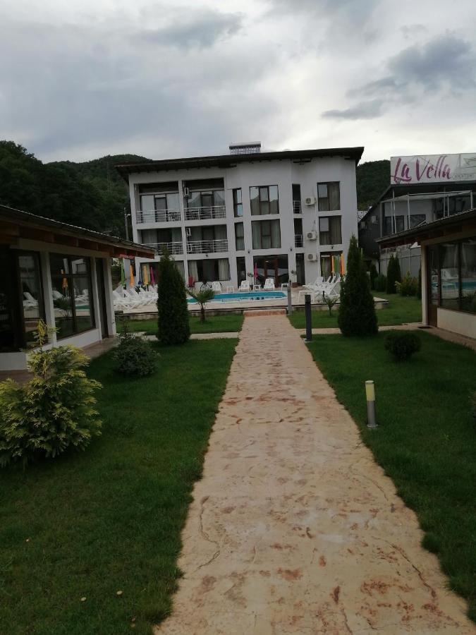 Vila Hercules Дубова Экстерьер фото